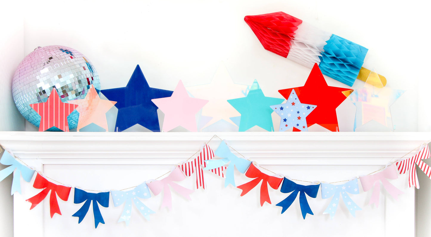 Paper patriotic bow garland for the 4th of July