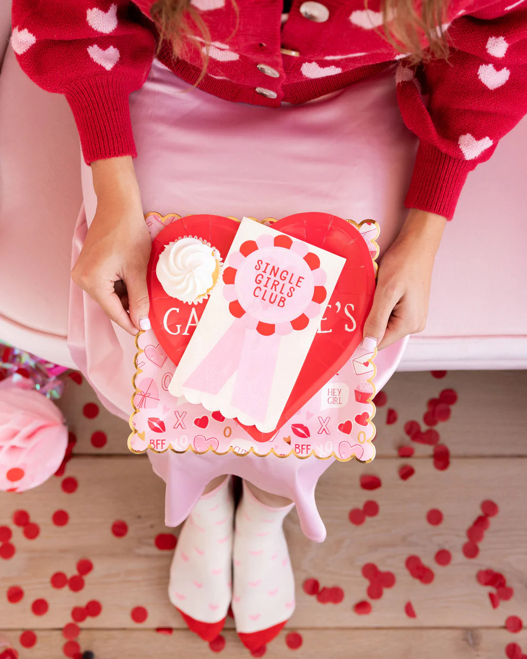 Heart Happy Galentine’s Paper Plate