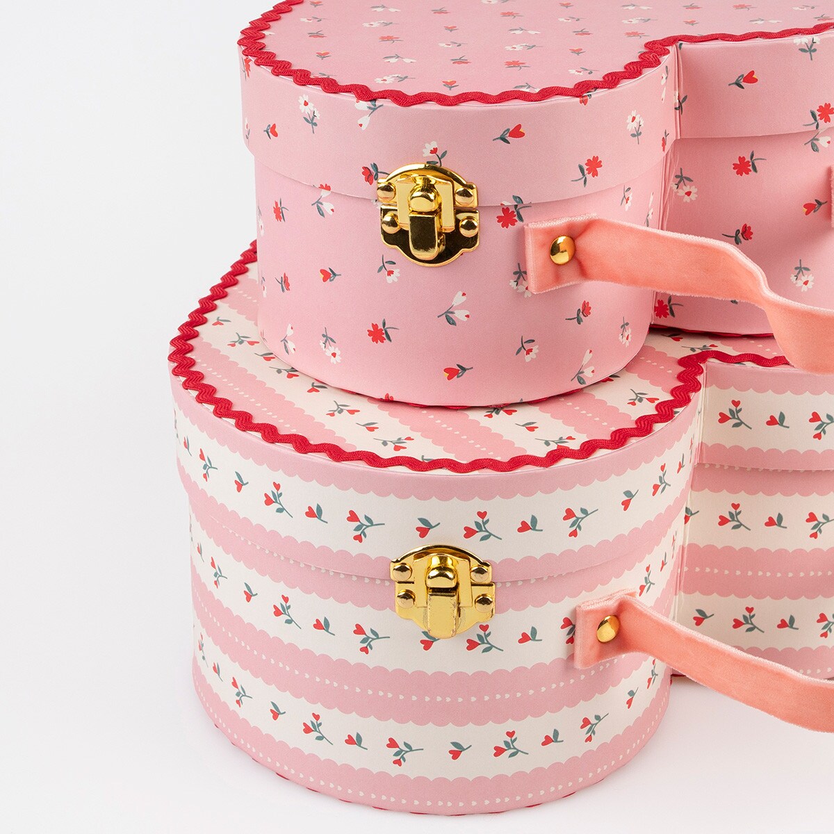 Vintage Rose Heart Suitcases (x 2)