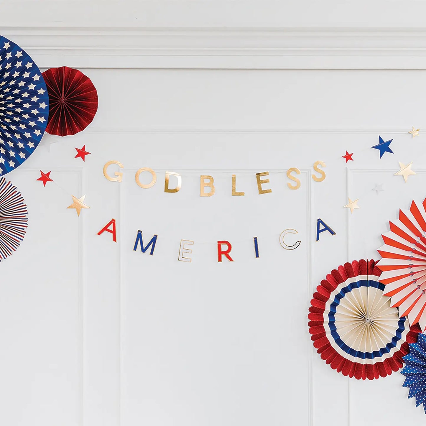 God Bless America Paper Banner Set