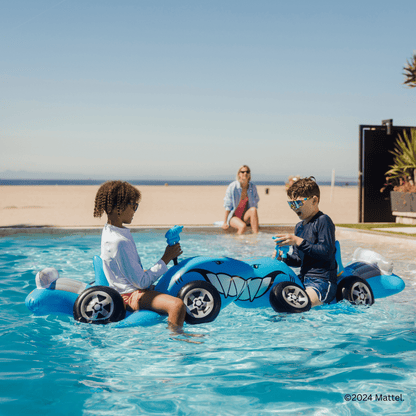 FUNBOY x Hot Wheels Kids Sharkruiser ™ Float w/ Water Squirter
