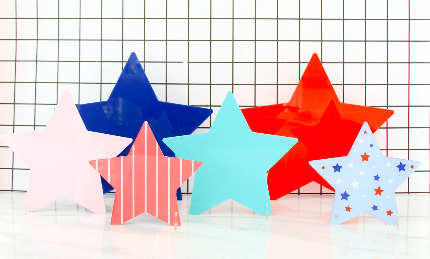 Red and pink acrylic stars decor