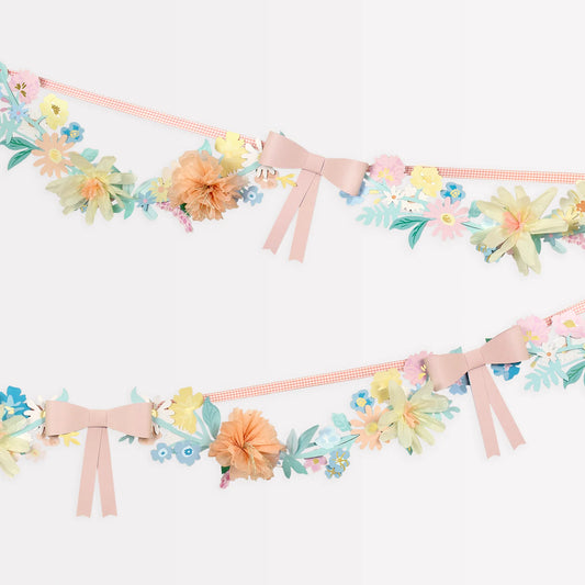 Flower & Bow Garland