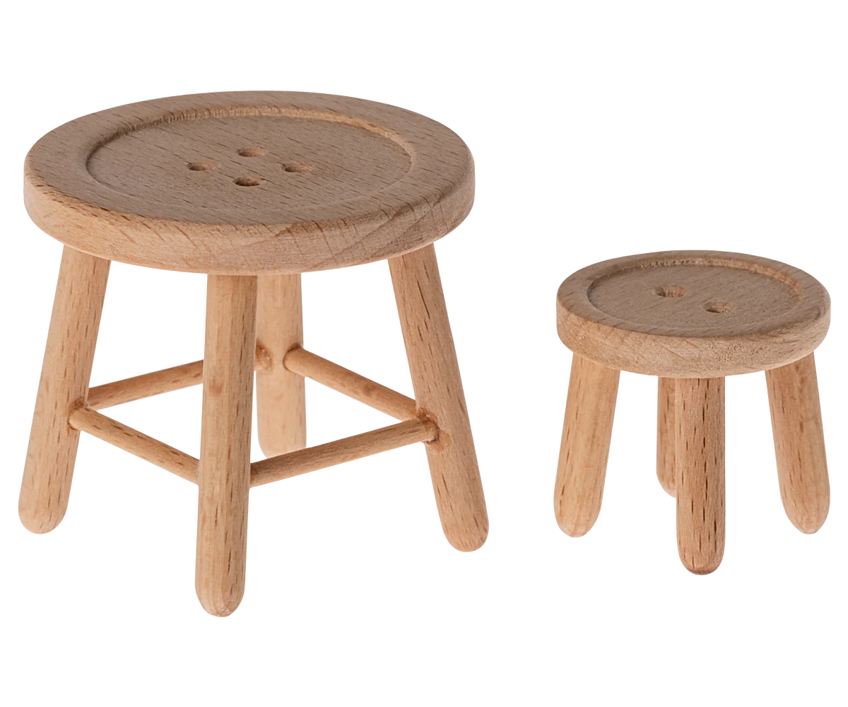 Table and Stool Set- Mouse